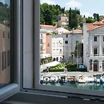 Mare & Sole Apartments By Locap Group